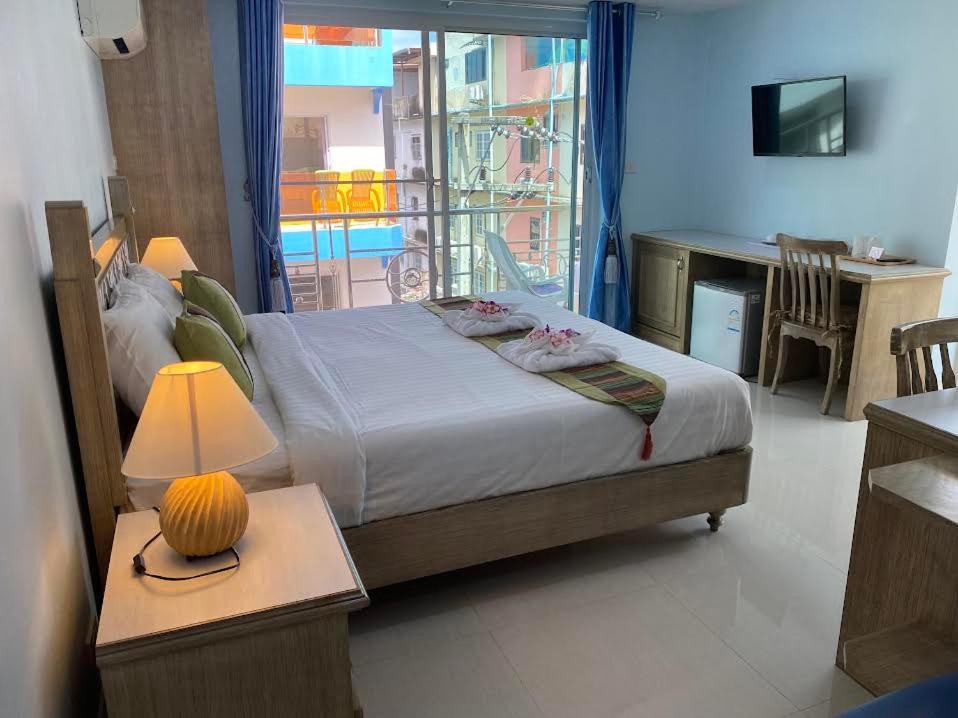 ปานใจ เพลส Hotel ชะอำ ภายนอก รูปภาพ